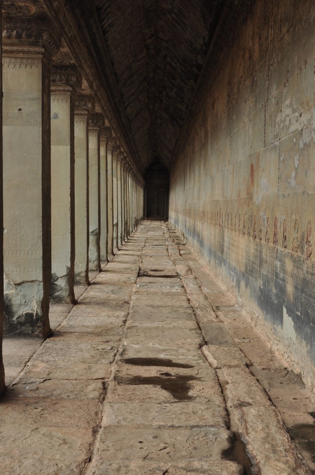 Hall with relief carvings: Angkor Wat, Cambodia